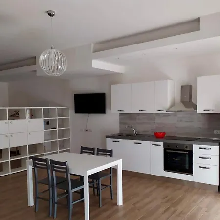 Ichnos Loft 55 Bis Апартаменти *
